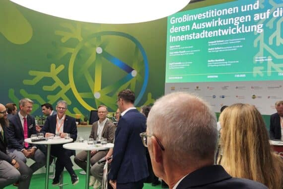 Städtebauliche Vision von Halle: Riebeckplatz und RAW-Gelände als Zukunftszentrum für Innovation und Integration.