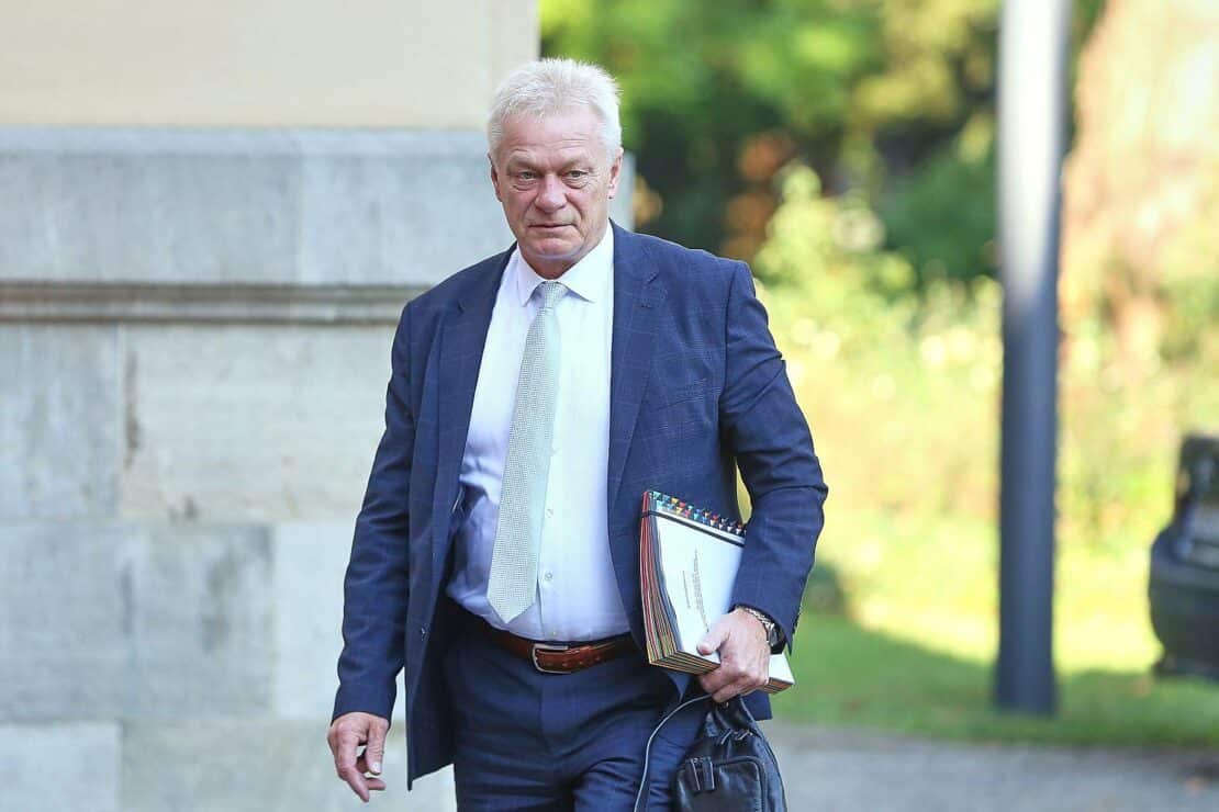 Rainer fordert Stopp von "Veggie-Wurst"-Verbot