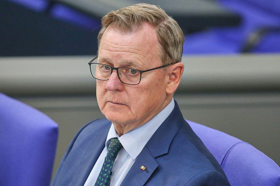 Ramelow: "Nationale Symbole werden jeden Tag mit Füßen getreten"
