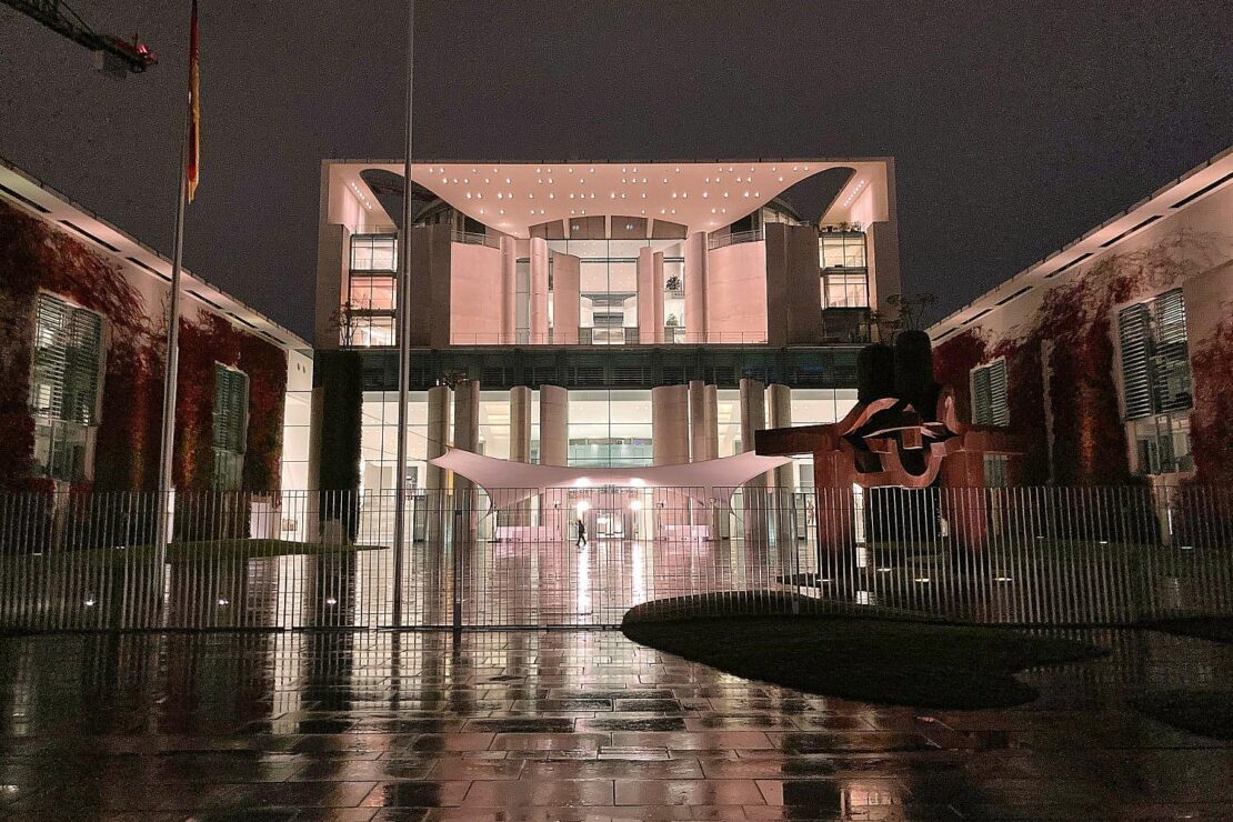 SPD fordert von Merz Gipfel zur "Stadt der Zukunft"