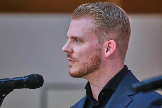 Tim Klüssendorf diskutiert Stadtbild, Migration und Sicherheitsgefühl in deutschen Innenstädten.