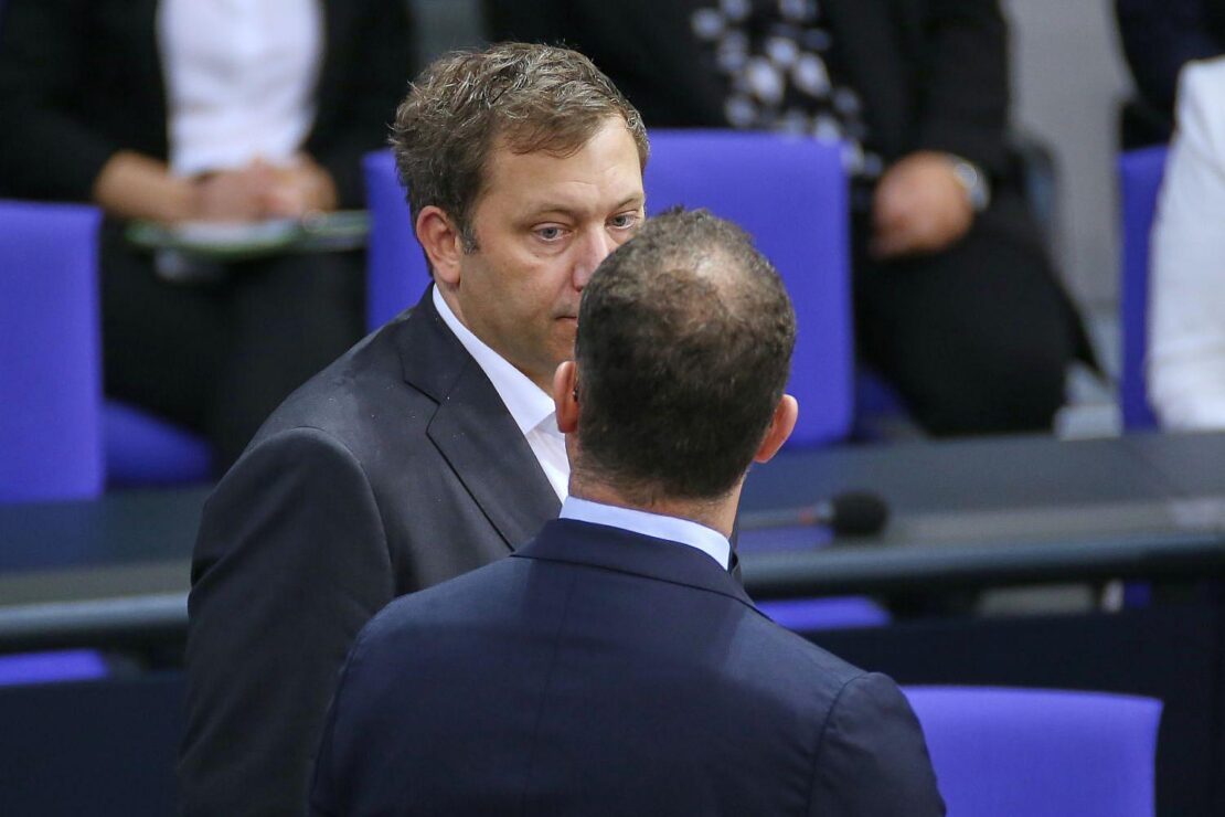 Spahn kritisiert Klingbeil für öffentliche Debatte über Steuerpläne