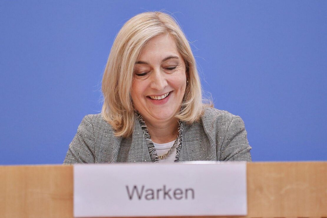 Warken spart im Gesundheitswesen zwei Milliarden Euro ein