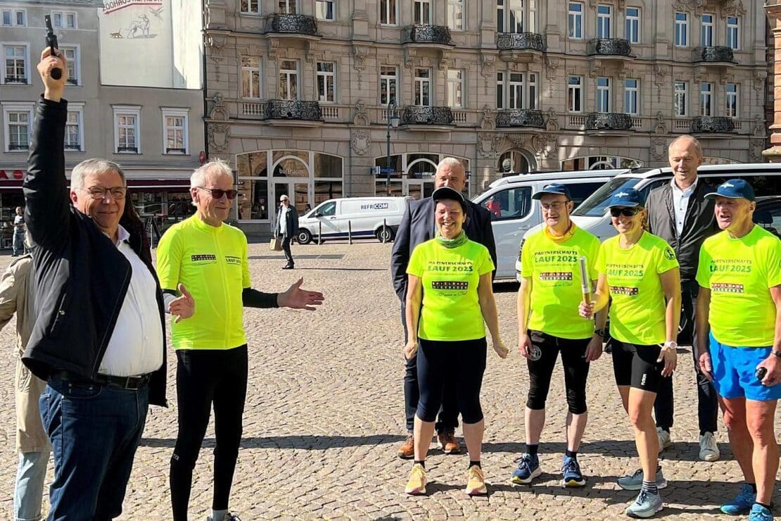 Wiesbadener Staffellauf nach Klagenfurt gestartet