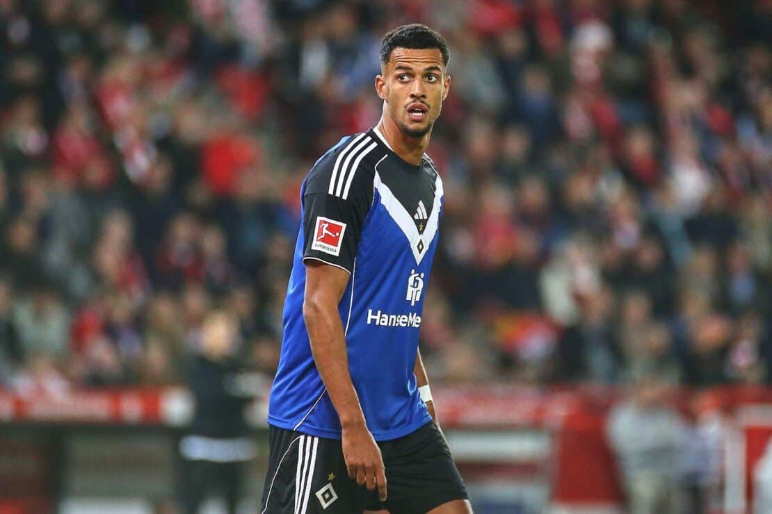1. Bundesliga: HSV gewinnt in Unterzahl gegen Stuttgart
