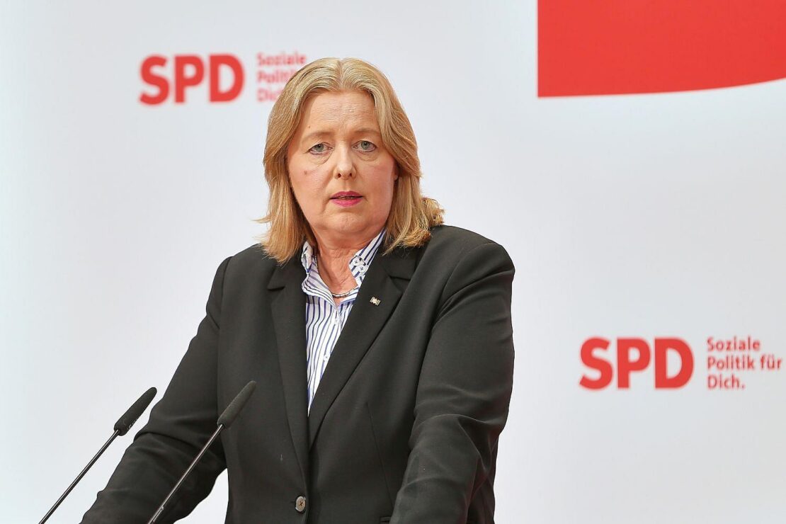 Bas bekennt sich zur deutschen Stahlindustrie