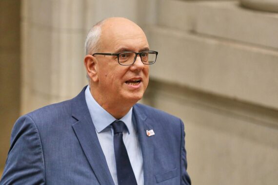 Andreas Bovenschulte spricht bei seiner Antrittsrede als Bundesratspräsident über Föderalismus in Deutschland.