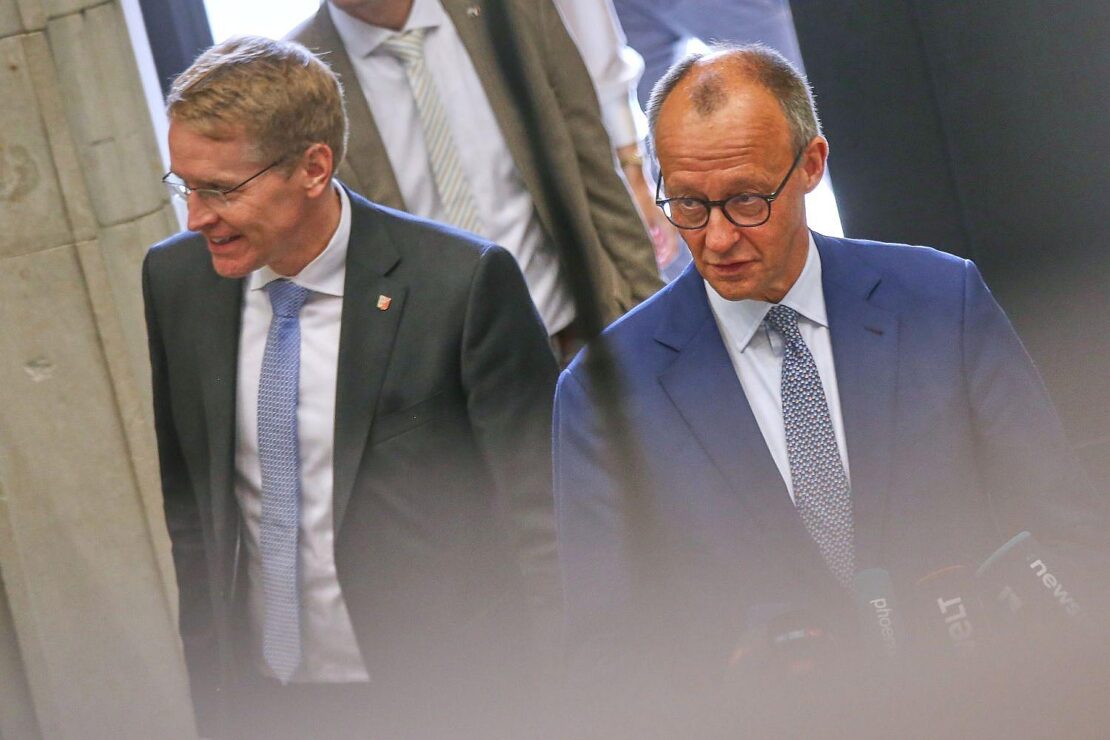 Bundeskanzler Merz besucht Nordfriesland zu Energiewende und Sicherheit
