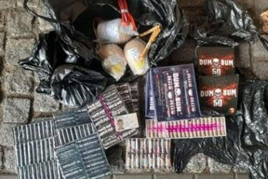 Bundespolizei stellt 5,2 Kilogramm verbotenes Feuerwerk an Grenze zu Tschechien sicher