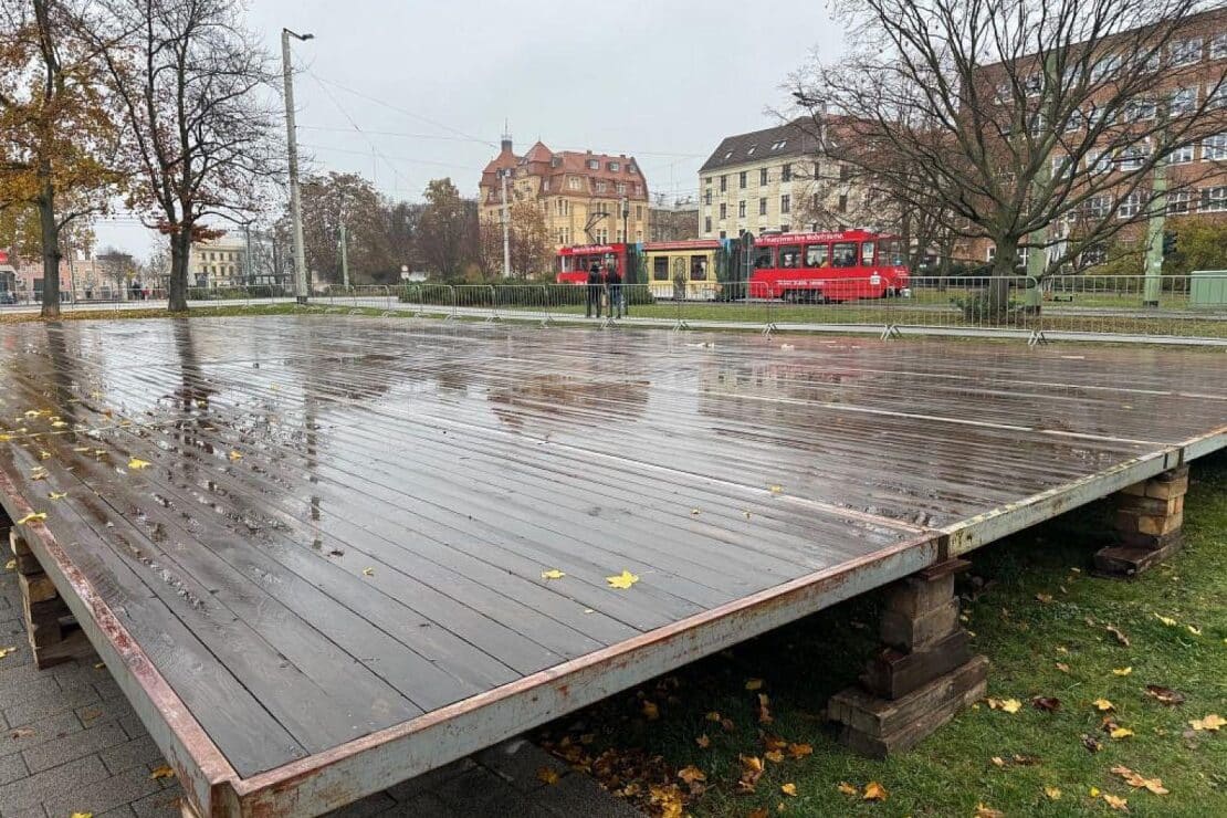 Cottbus bekommt Eisbahn auf Weihnachtsmarkt