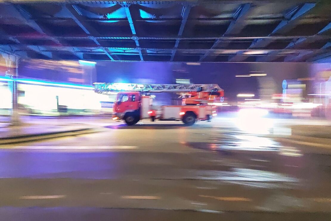 Feuer in Einfamilienhaus nach Akkubrand in Furth