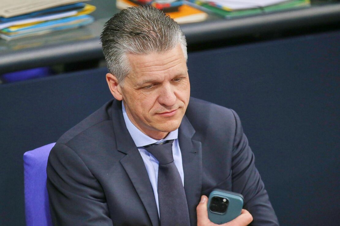 Frei ruft Junge Gruppe zu verantwortungsvollem Vorgehen auf