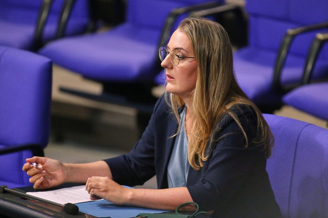 Grüne fordern Familienunternehmer zu Abgrenzung von AfD auf