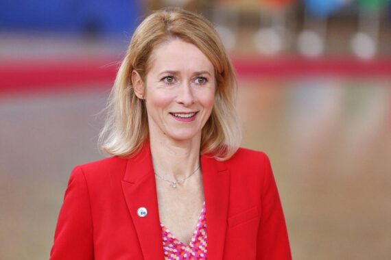 Kaja Kallas äußert Optimismus über das Ende des Ukrainekriegs durch Russlands wirtschaftliche Schwierigkeiten.