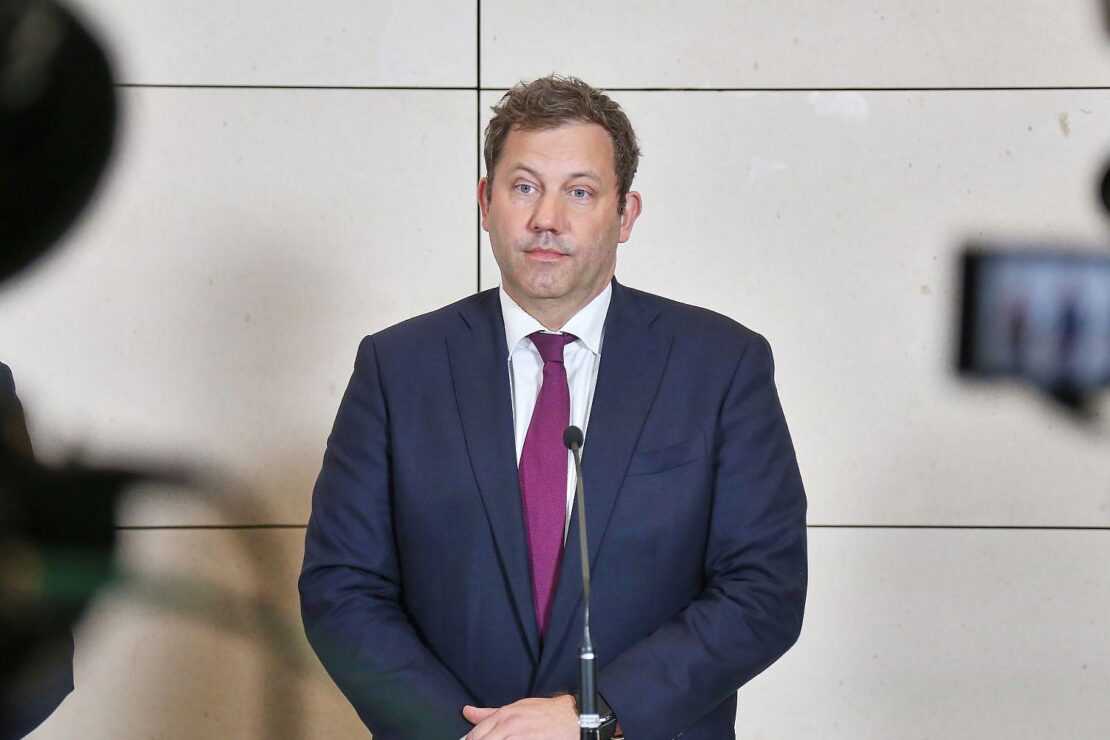 Klingbeil will Produkte aus China unattraktiver machen