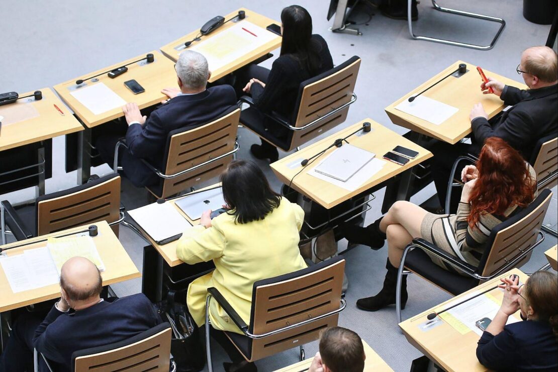 SPD-Fraktion Berlin nimmt Kürzungen im Gewaltschutz von Frauen zurück