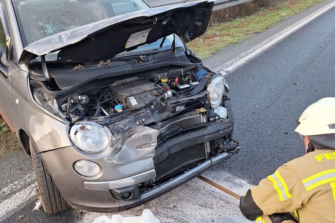 Schwerer Auffahrunfall auf A1 bei Greven