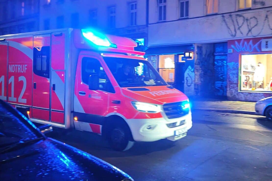 Tödlicher Arbeitsunfall mit Gabelstapler in Halsbach