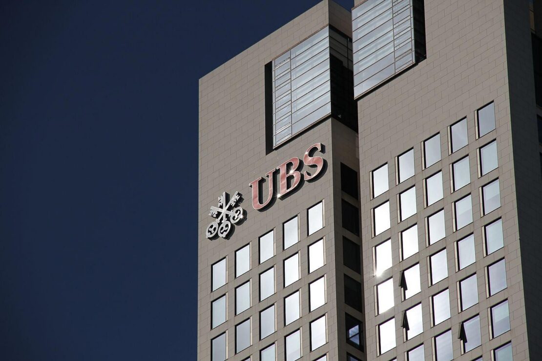 UBS gibt Pensionsverpflichtungen in Deutschland ab