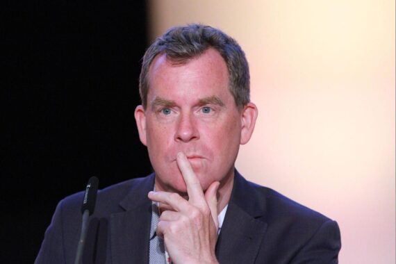 Ulf Kämpfer als neuer SPD-Spitzenkandidat für die Landtagswahl in Schleswig-Holstein, motiviert und entschlossen.