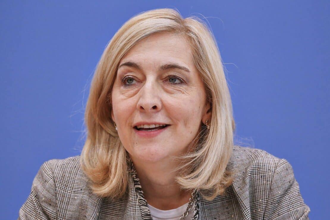 Warken will mehr Frauen im Koalitionsausschuss