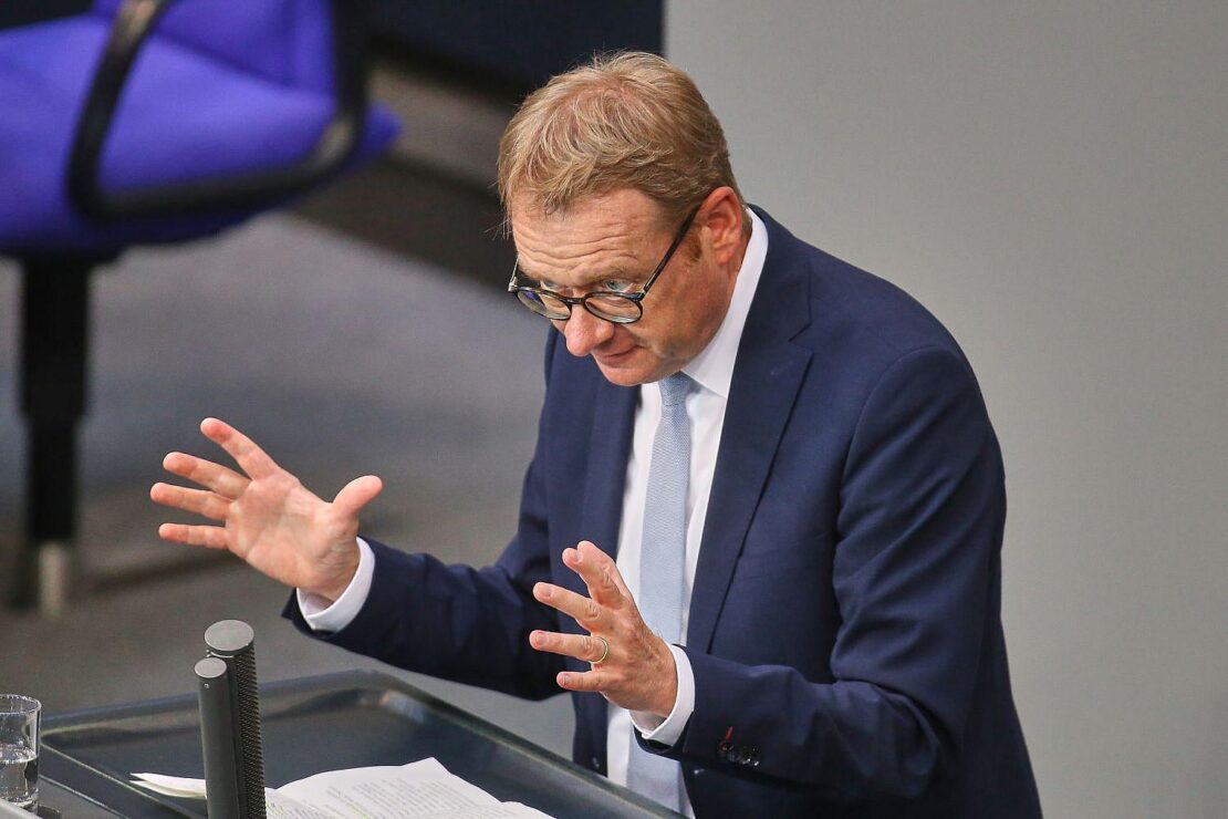 Emissionshandel: Union will Industrie länger CO2 ausstoßen lassen