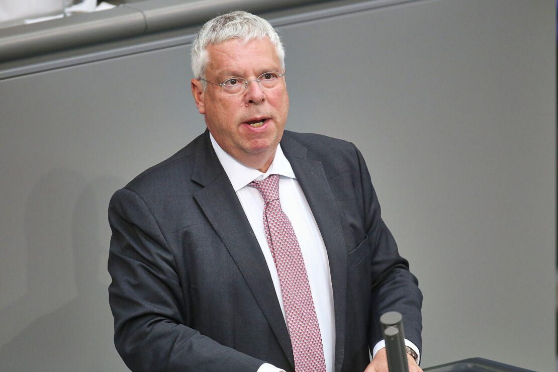 Hardt hält schnellen Frieden in Ukraine für unwahrscheinlich