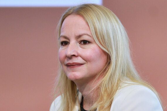 Christine Streichert-Clivot präsentiert neue kulturpolitische Leitlinien für das Saarland und dessen Vielfalt.