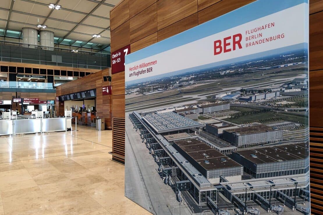 Zoll entdeckt fast 30 Kilogramm Cannabis am Flughafen BER