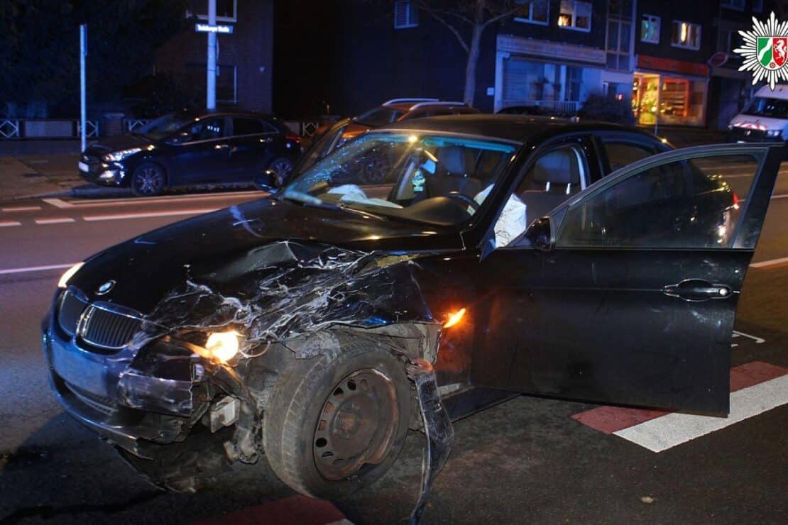 Zwei 14-Jährige filmen Drift-Video und verursachen Unfall in Oberhausen