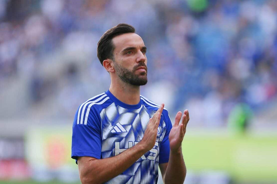 2. Bundesliga: Schalke rettet späten Punkt gegen Lautern
