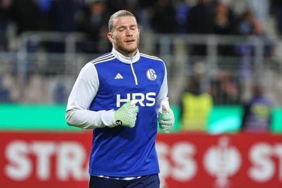 Bochum feiert 2:0-Sieg über Schalke, wichtige Tore und starke Defensive in intensivem Revierderby.