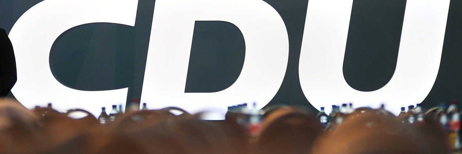 CDU-Logo mit Fokus auf soziale Infrastruktur und Unterstützung für Jugendprojekte in Hamburg.