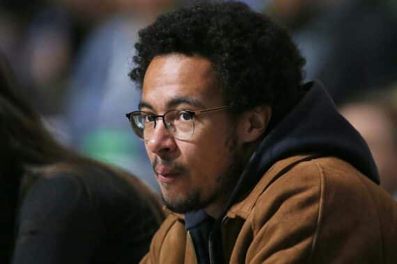 Luis Bobga im Fokus: kontroverse Äußerungen, politische Kritik, Debatten über Anstand und Respekt.