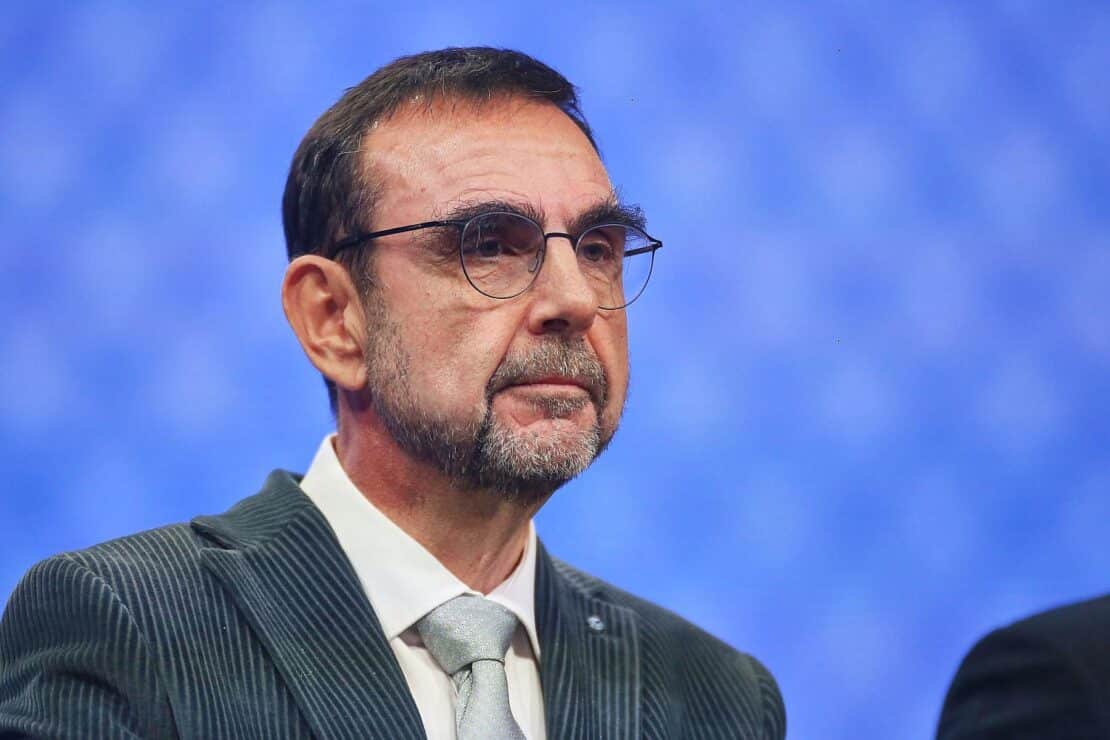 Holetschek will digitale Krankschreibungen stärker regulieren