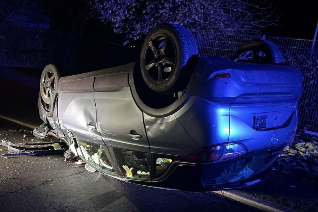 Jugendlicher leistet Widerstand nach Unfallflucht in Wiehl