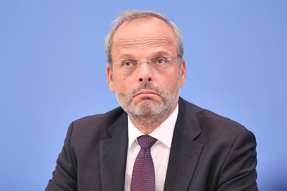 Klein bestürzt über Brandanschlag in Templin