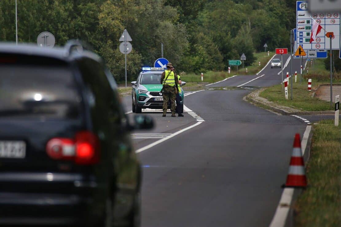 Neue Verkehrsführung auf A12 soll Staus an Grenze reduzieren