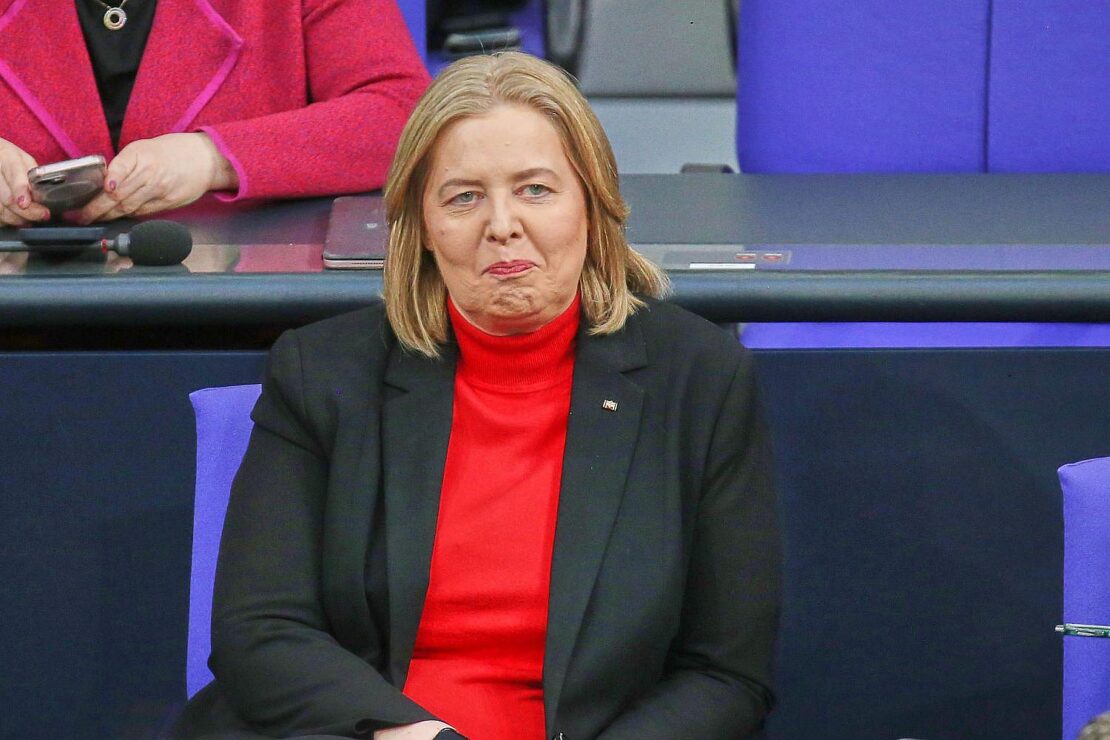 Politbarometer: SPD legt leicht zu – Kritik an US-Außenpolitik