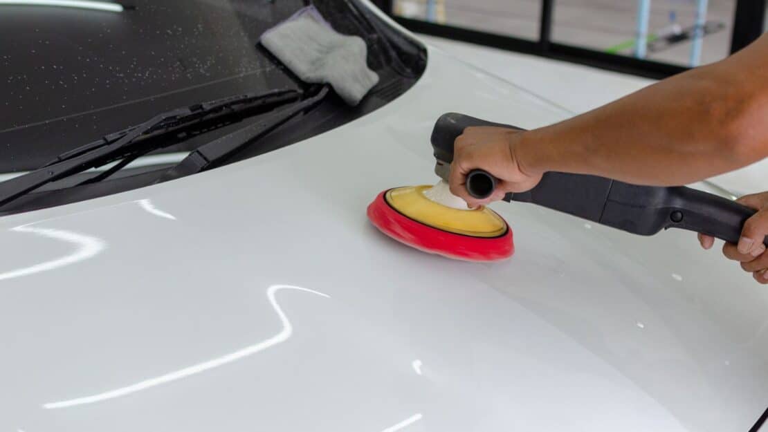 Stiller Glanz: Perfekte Lackpflege für Elektrofahrzeuge im Zeitalter der Mobilitätswende