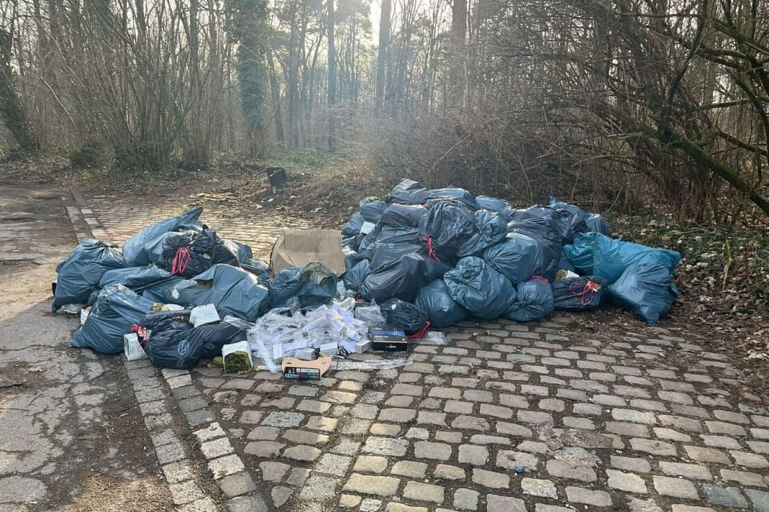 Überreste von Cannabisplantage auf Mülheimer Parkplatz gefunden