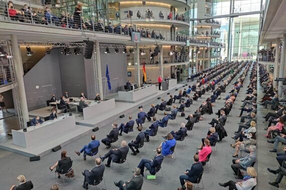 Politiker im Bundestag wählen neuen Bundespräsidenten am 30. Januar 2027.