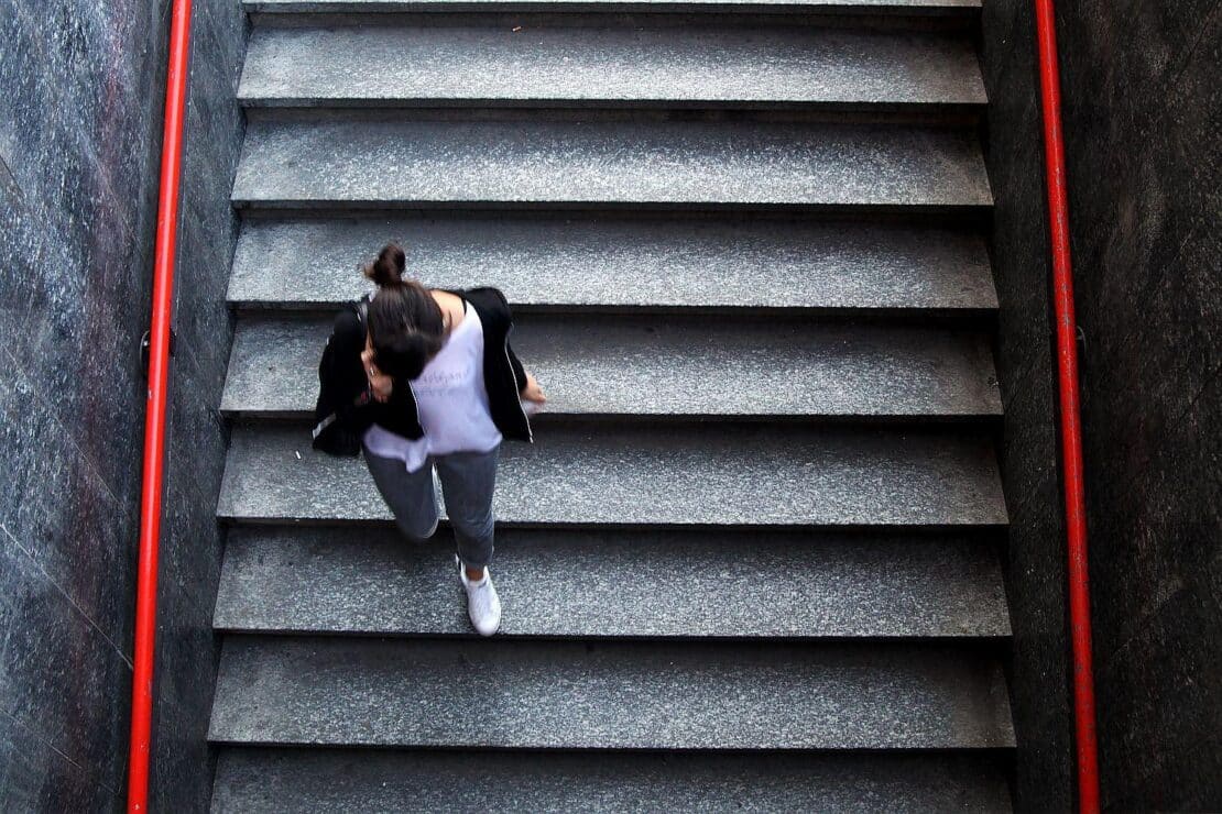 Deutsche Telekom baut KI-Assistenten in Telefonate ein