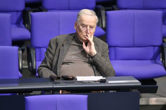 Alexander Gauland spricht über AfD, Vetternwirtschaft und mögliche Zusammenarbeit mit der CDU.