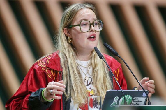 Henriette Held kritisiert Grüne Jugend: Verbesserung der Sichtbarkeit und Lokales Engagement gefordert.