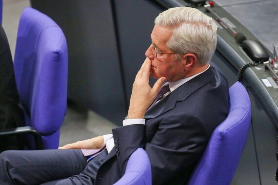 Norbert Röttgen spricht zur europäischen Verteidigungsfähigkeit und Wettbewerbsstärke vor der Sicherheitskonferenz.