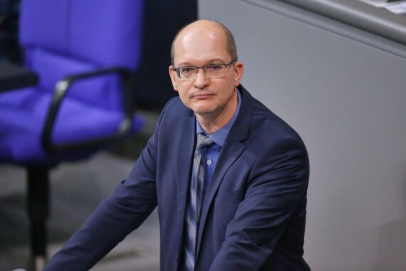 Stefan Möller spricht über Vetternwirtschaft und notwendige Verhaltensregeln in der AfD.