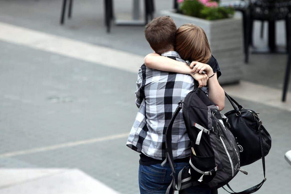 Umfrage: Jeder Vierte unter 30 beendet Beziehungen per Messenger