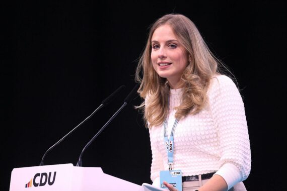 Wiebke Winter prognostiziert Merz über 90% Unterstützung beim CDU-Parteitag, betont Generationengerechtigkeit.