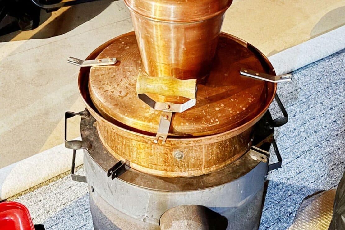 Zoll beschlagnahmt Schwarzbrennerei in Cloppenburg